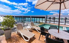 Pajucara Praia Hotel